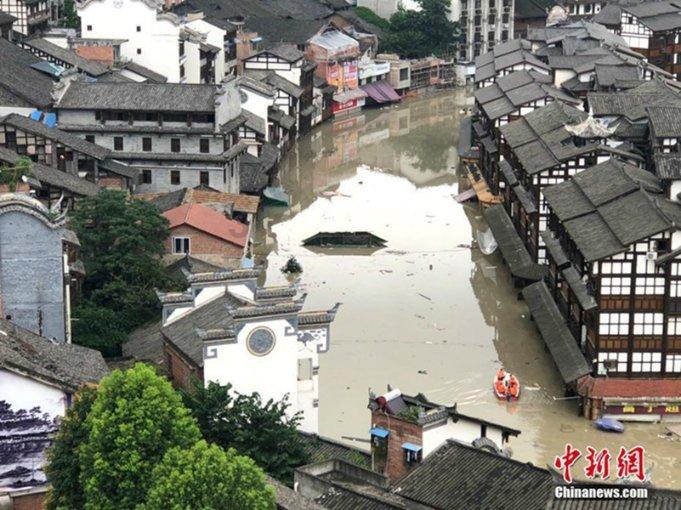 虫虫助手下载
